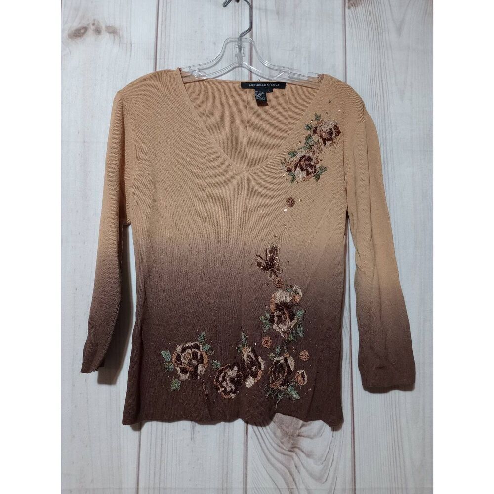 Michelle Nicole Shirt Ladies Large Brown Gold Embroidered VNeck‎